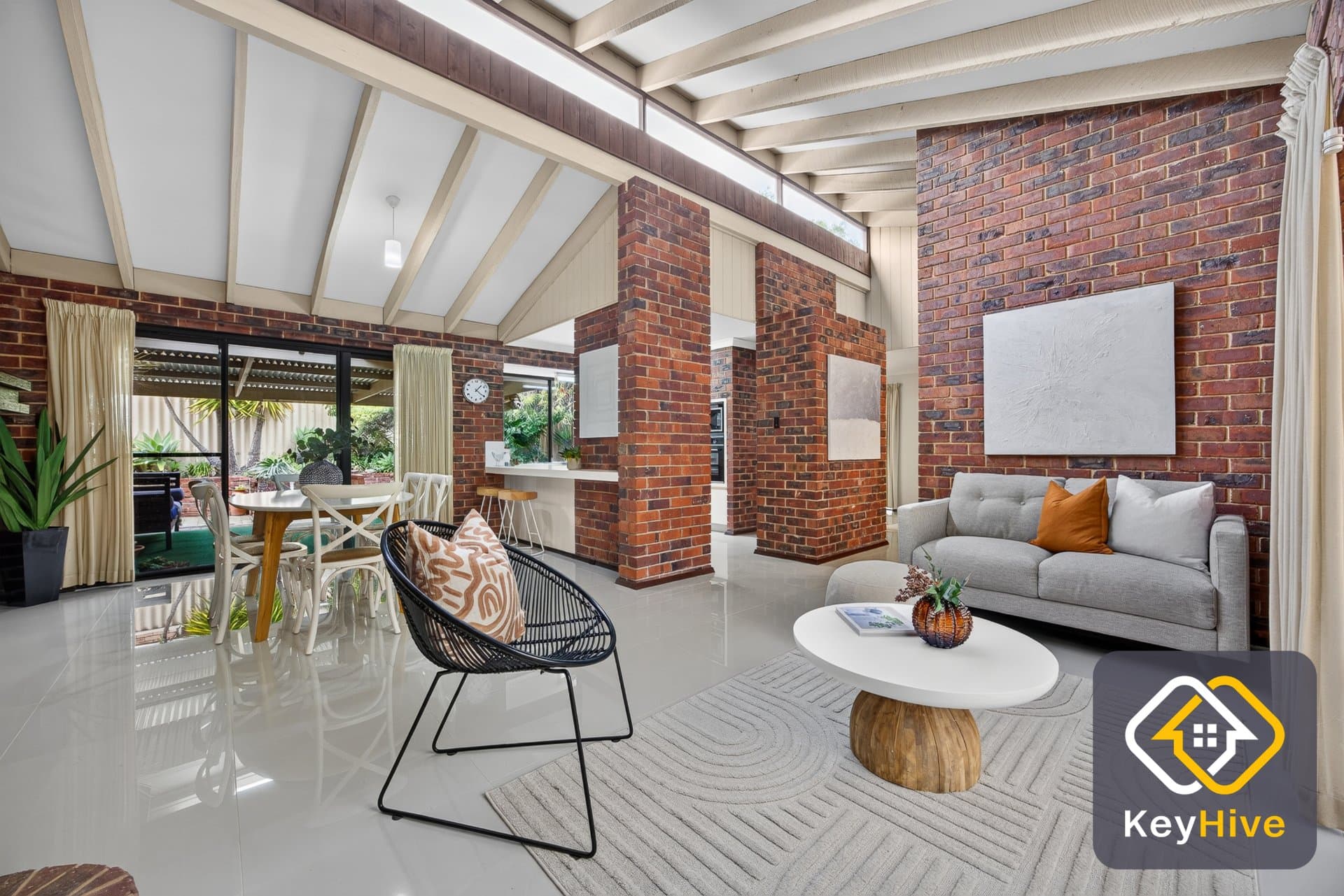 Property at 17 Amethyst Way, Carine